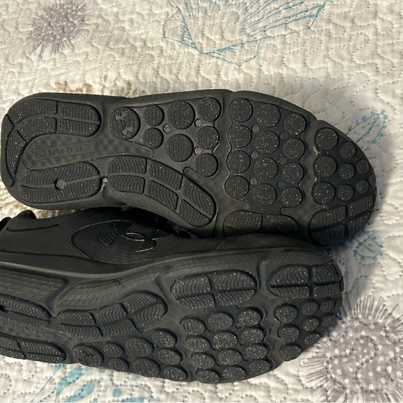 Men's Under Armour Charged Assert 10 running shoes - Picture 5 of 7